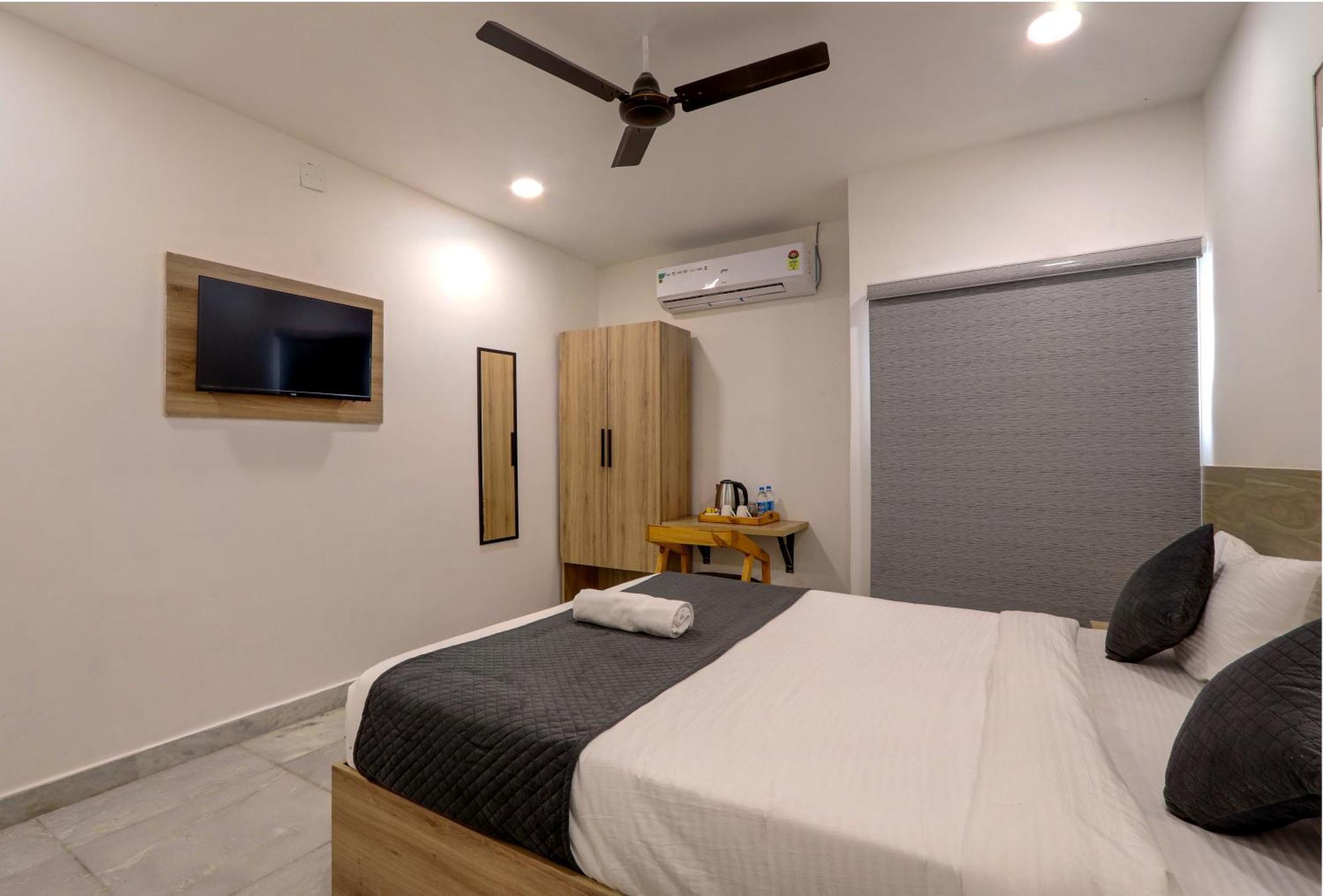 Frenotel Hyderabad Exterior photo